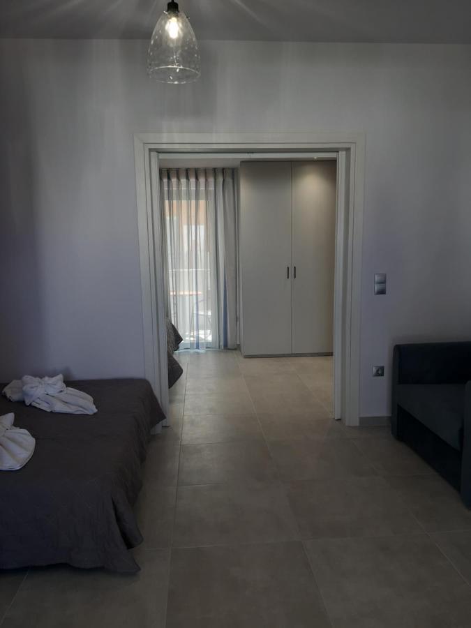 Gold Apartment