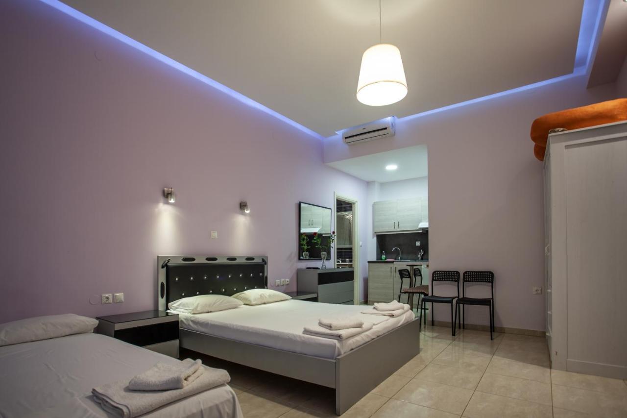 Gold Apartment
